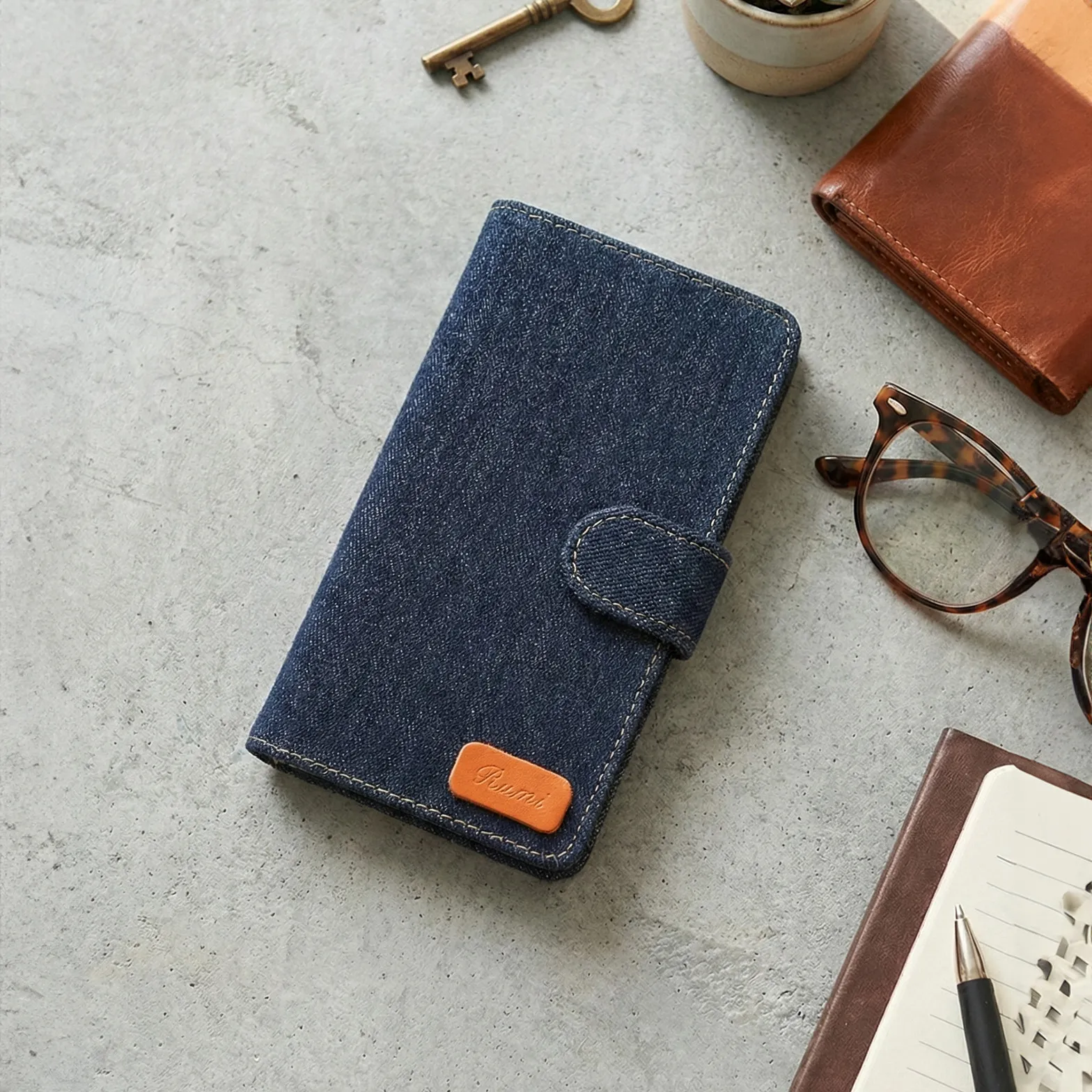 スマホケース 手帳型 全機種対応【デニム×型押し名入れ】