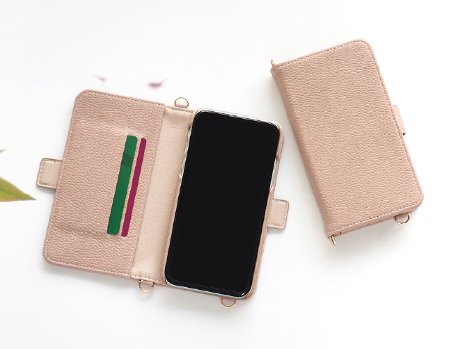 ICカードがすぐ出せる収納付き